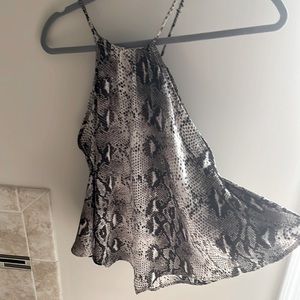 Beautiful snake skin pattern tank